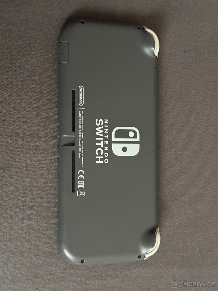 Nintendo switch lite - 2