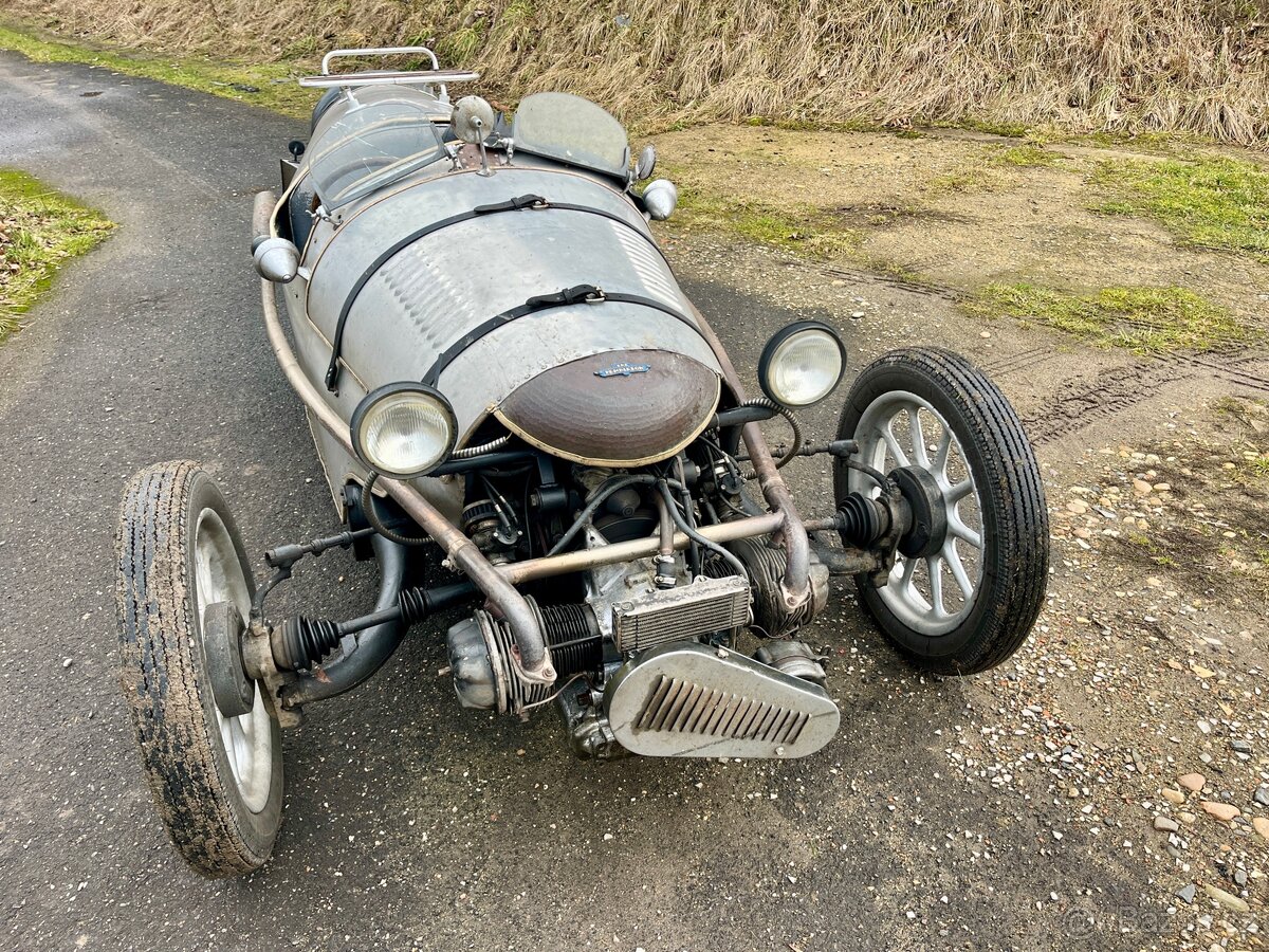 Citroen 2CV Pembleton - 2
