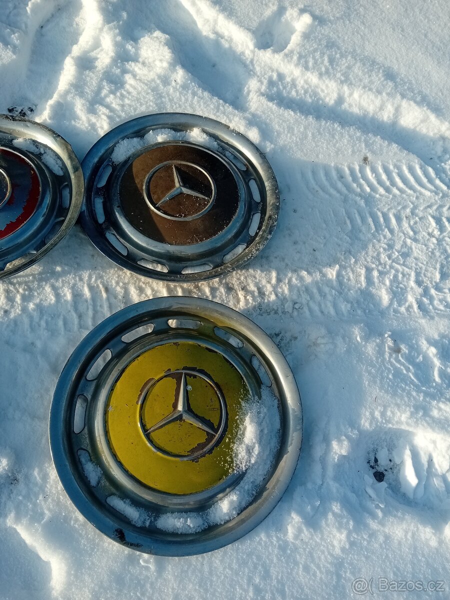 Chromované kryty kol Mercedes 14" - 2