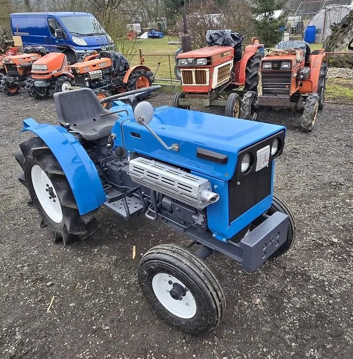 malotraktor Mitsubishi D1300 - 2