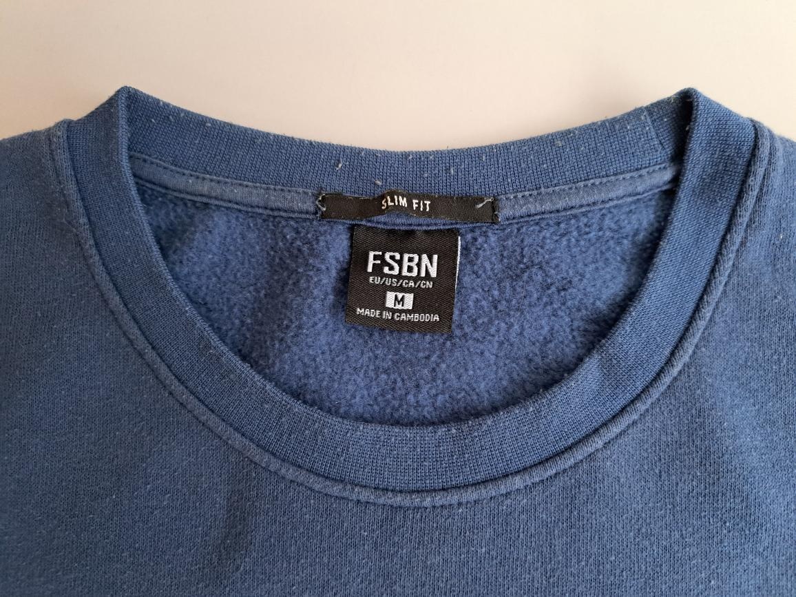 mikina s nápisem, zn. Fishbone, vel. M - 2