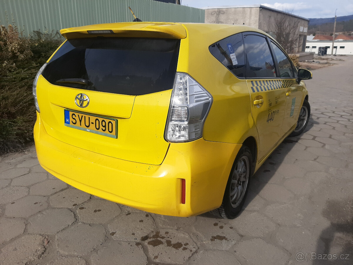 Toyota Prius Plus 2013 Hybrid - 2