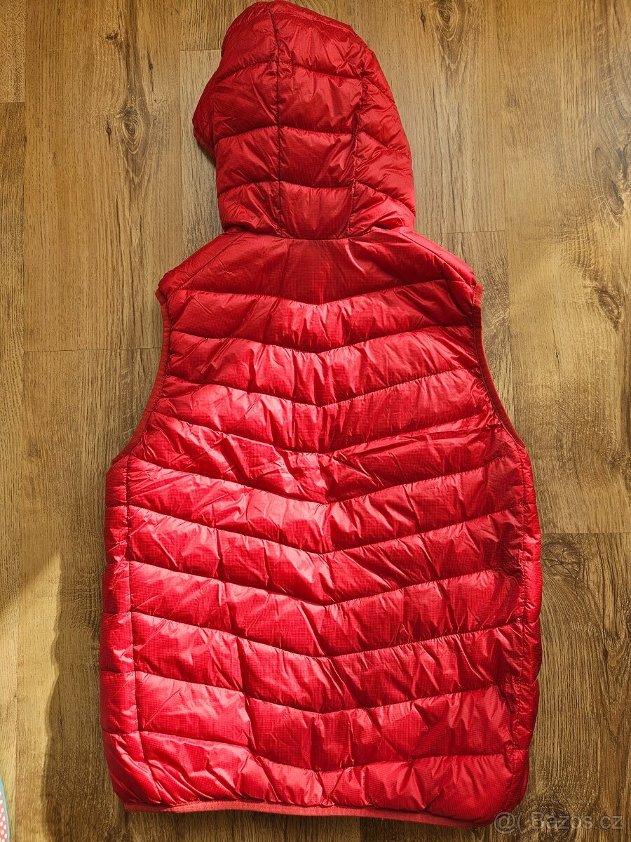 Vesta Zara vel. 12- 14 let. - 2