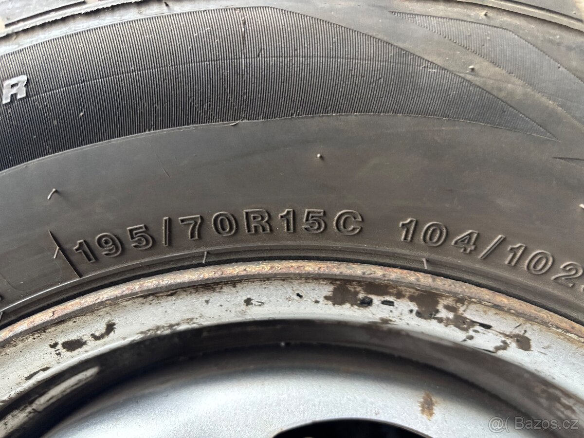 Ford Transit. 2010,195/70 R15C-celoroční pneu - 2