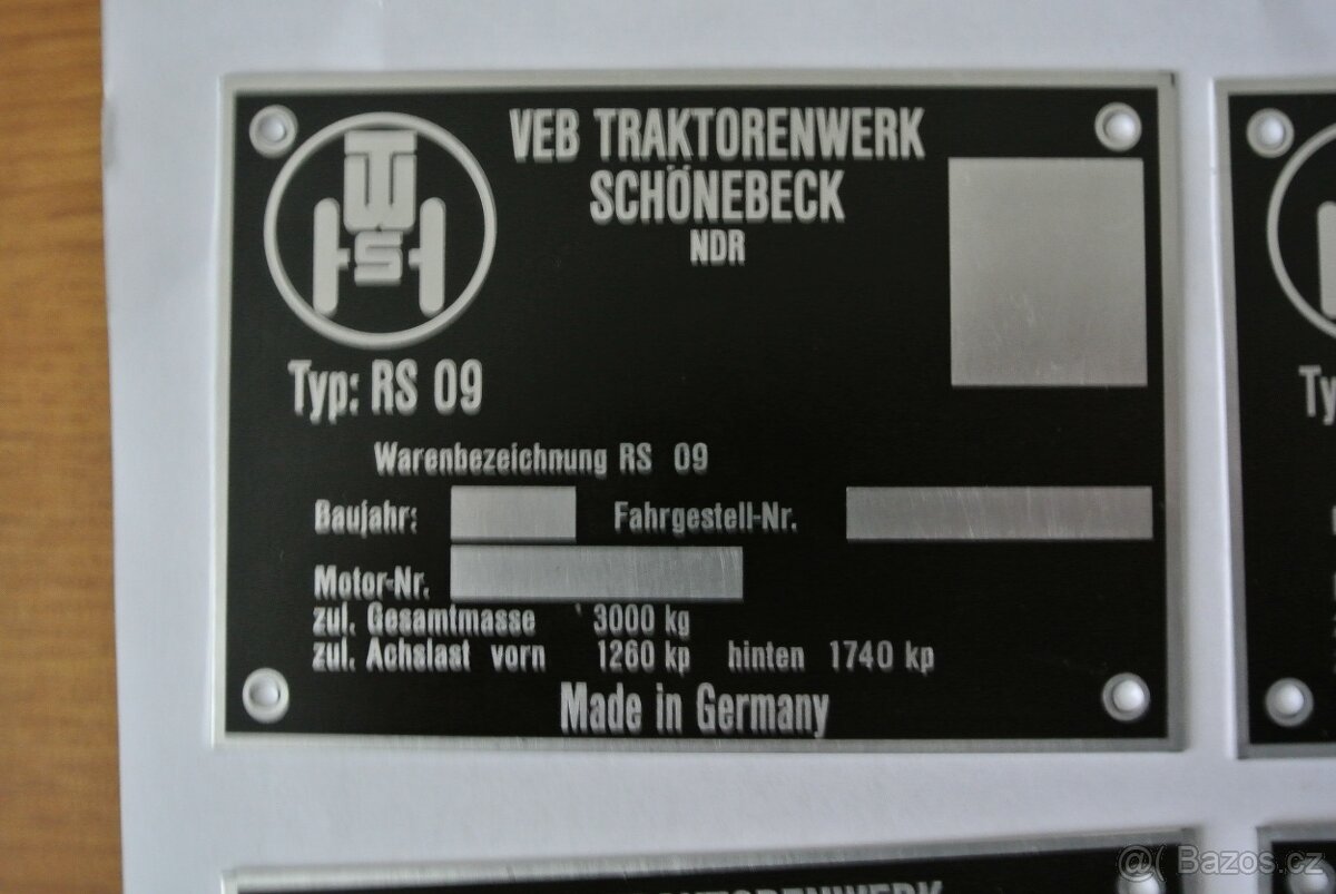 VÝROBNÍ ŠTÍTKY NOSIČE NÁŘADÍ RS-09 - 2