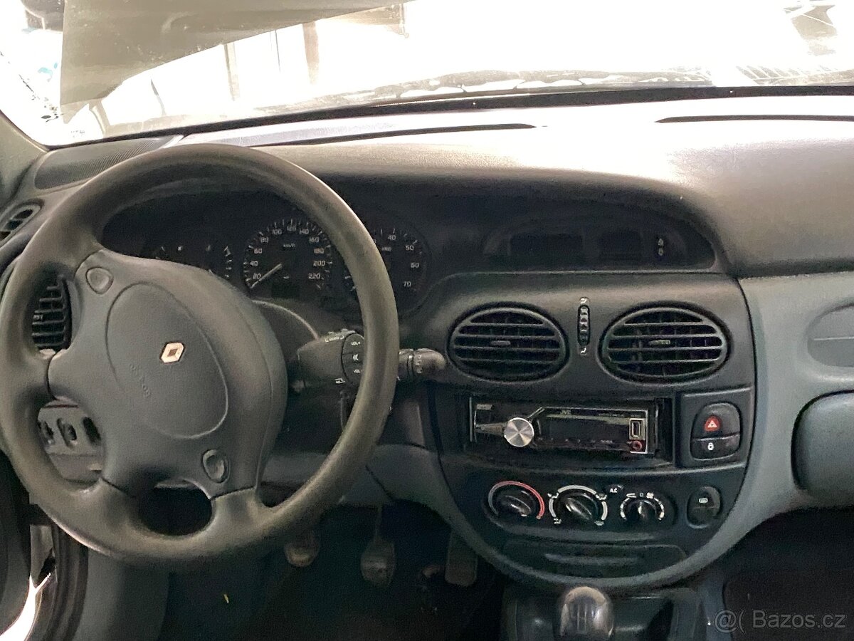 Prodám Renault Mégane 1.6i - 2