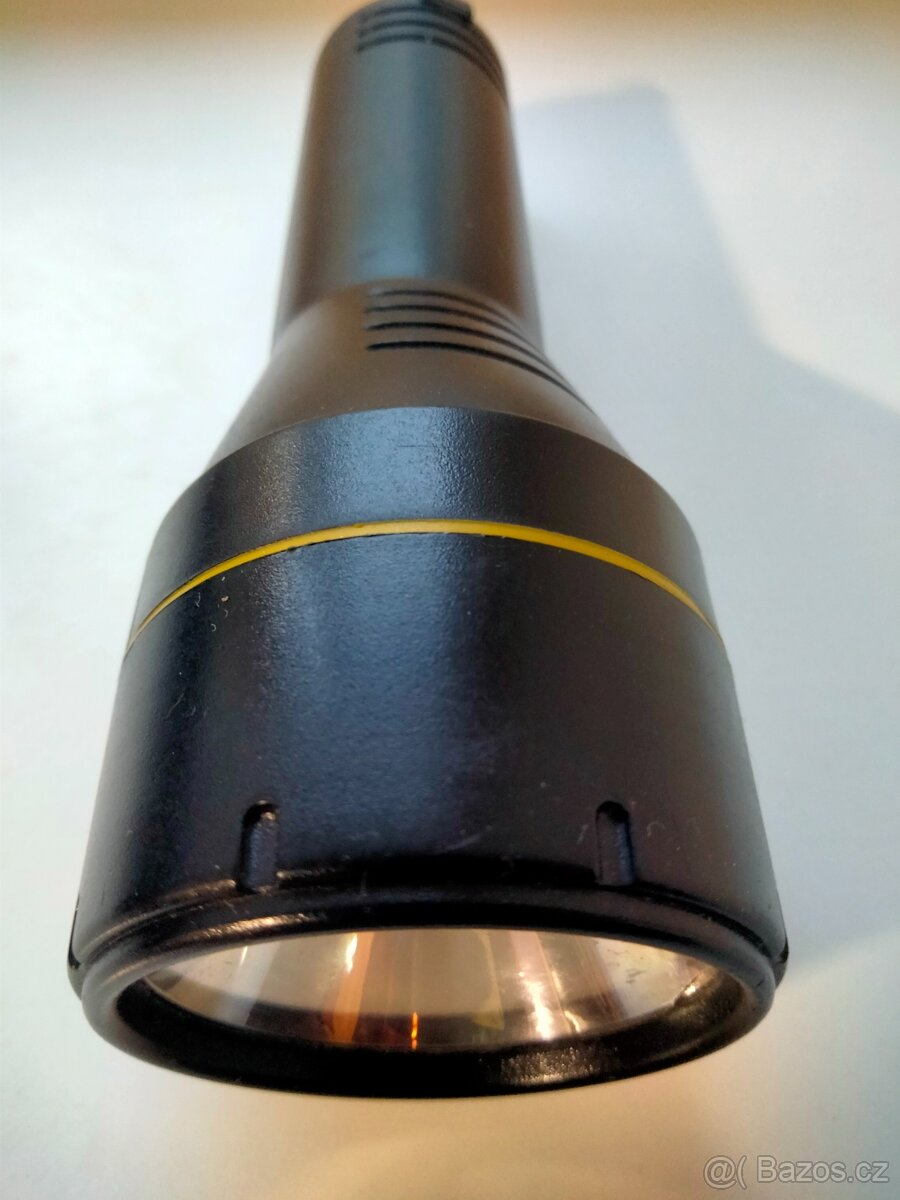 Ruční svítilna GP discovery - 2
