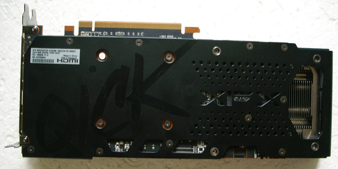 Radeon XFX RX 6650 XT - 2