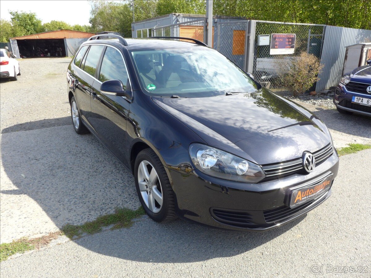 Volkswagen Golf 1,2 TSI DIGI KLIMA, SERVIS - 2