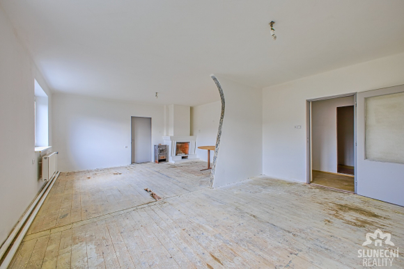 Prodej rodinného domu, 391 m², Strání - 2