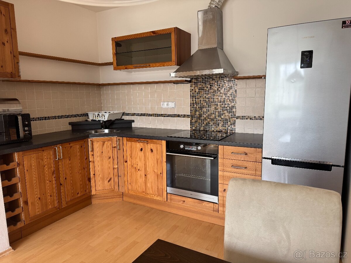 Prodám plně vybavený byt 2+kk v OV v Brně-Bystrci - 2