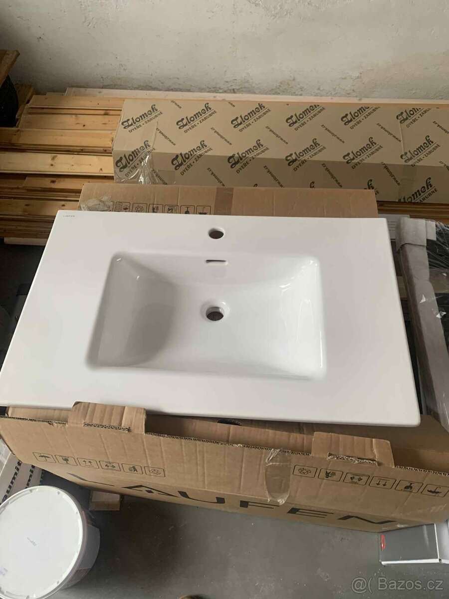 Koupelnova skříňka s umyvadlem Laufen - 2