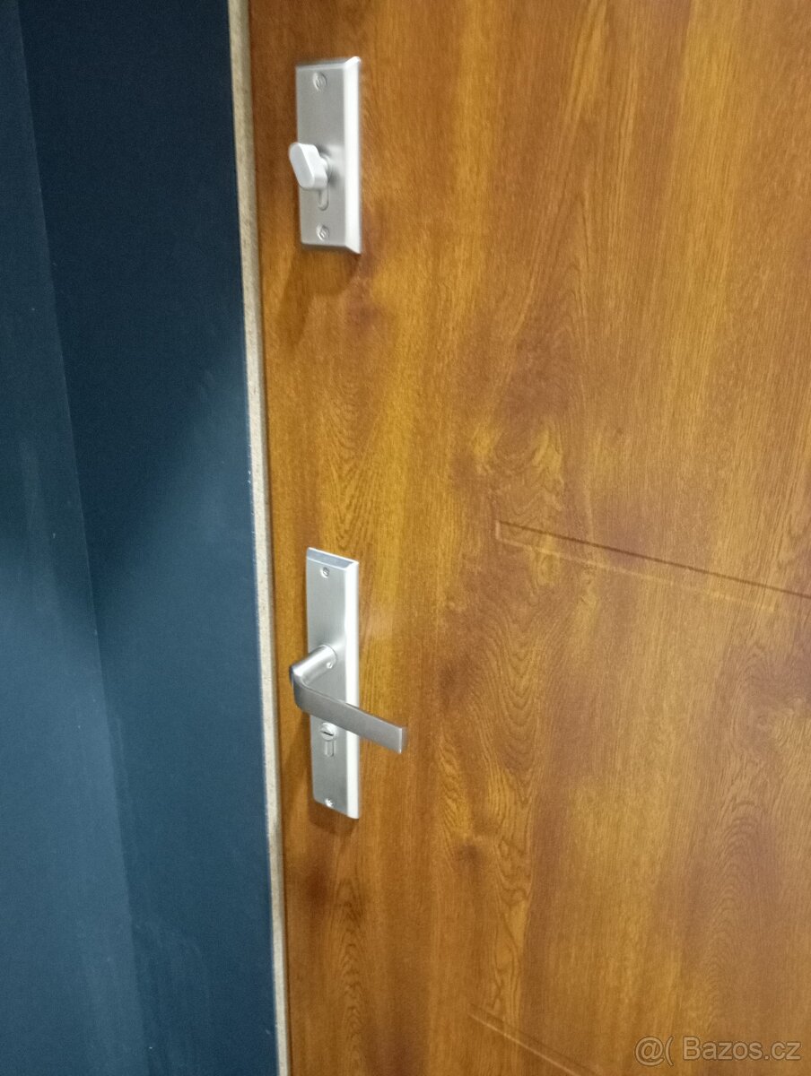 Bezpečnostní dveře - 2