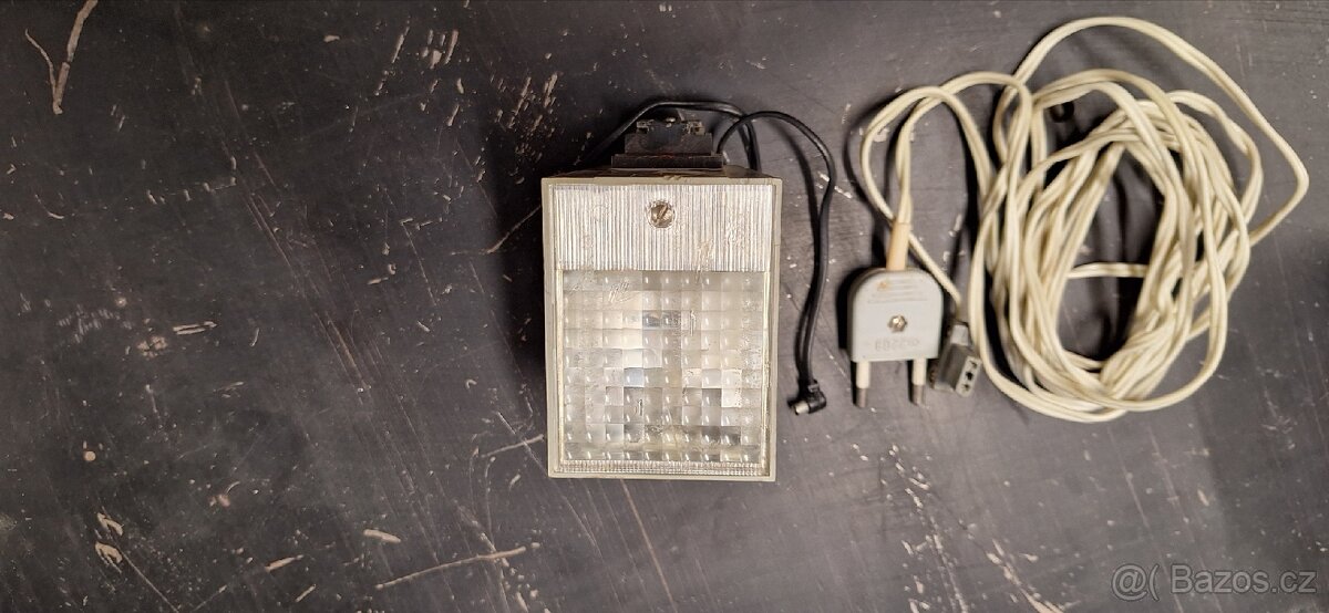 Retro blesk k fotoaparátu - 2