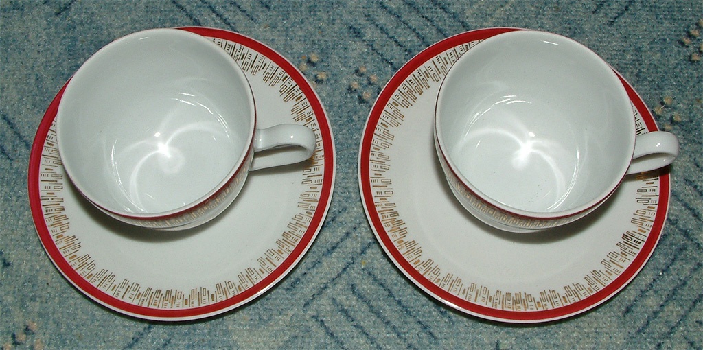 2x hrnek s podšálkem - jako nové - 2