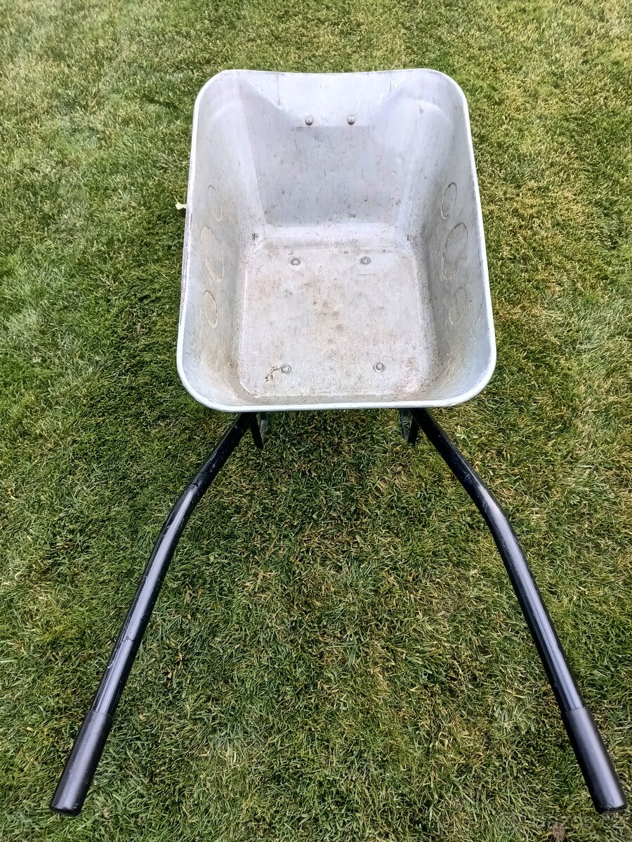 Stavebni kolecko 70l - 2