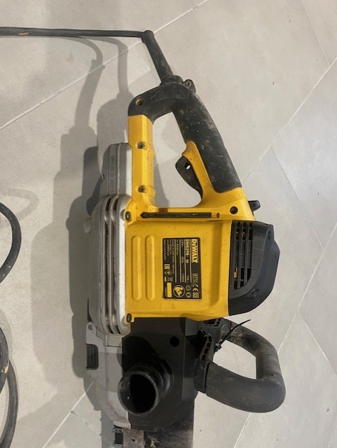 Pila Aligator DeWALT DWE398 1700W - 2