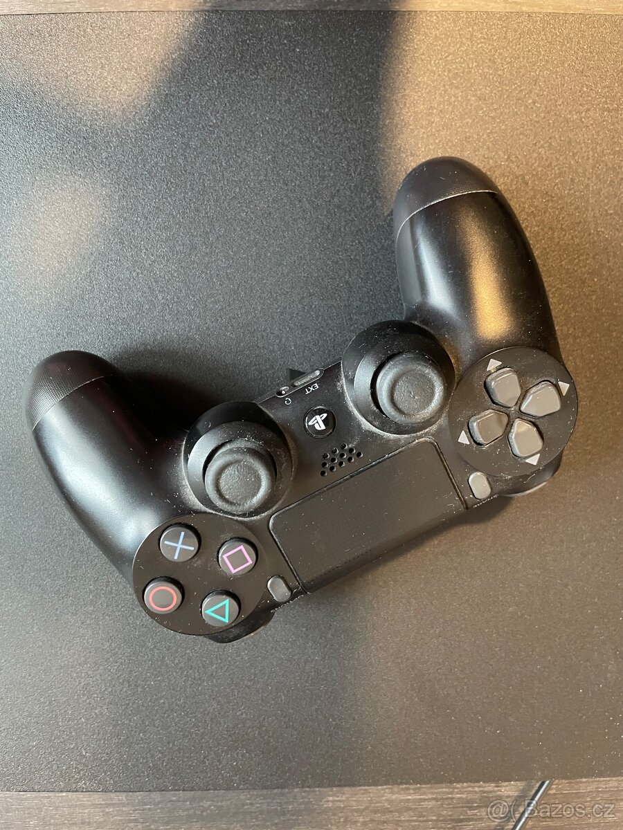 PlayStation 4 1TB - 2