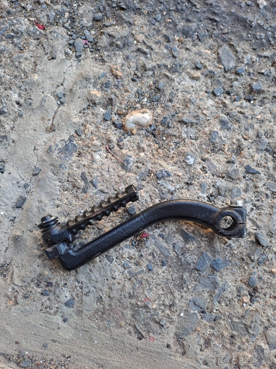 Startovací páka nakopávačka - 2