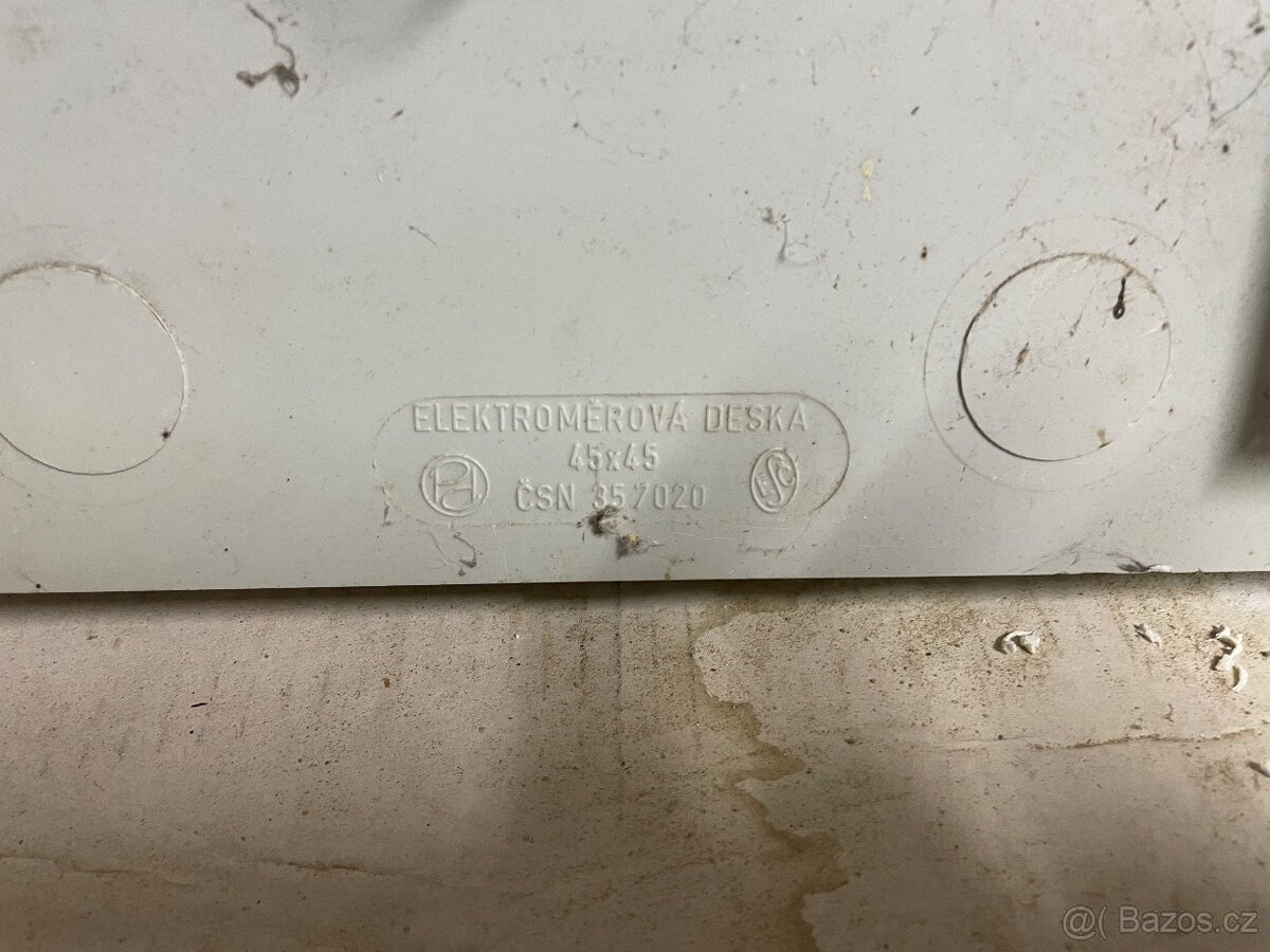 Elektroměrová deska 45x45 - 2
