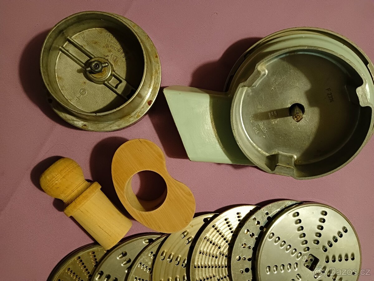 Náhradní díly - 2