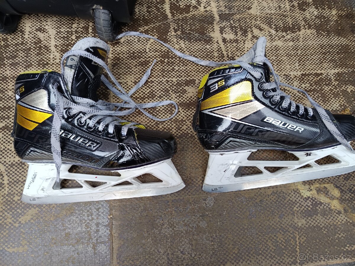 Brankářské brusle Bauer vel. 6EE - 2