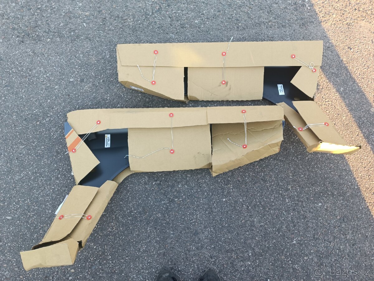 Blatníky Volvo V40 a S40 2000-2004 (pofaceliftu) - 2