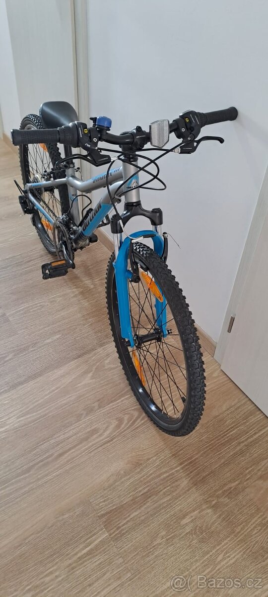 Author A-Matrix 24" - TOP STAV - 2