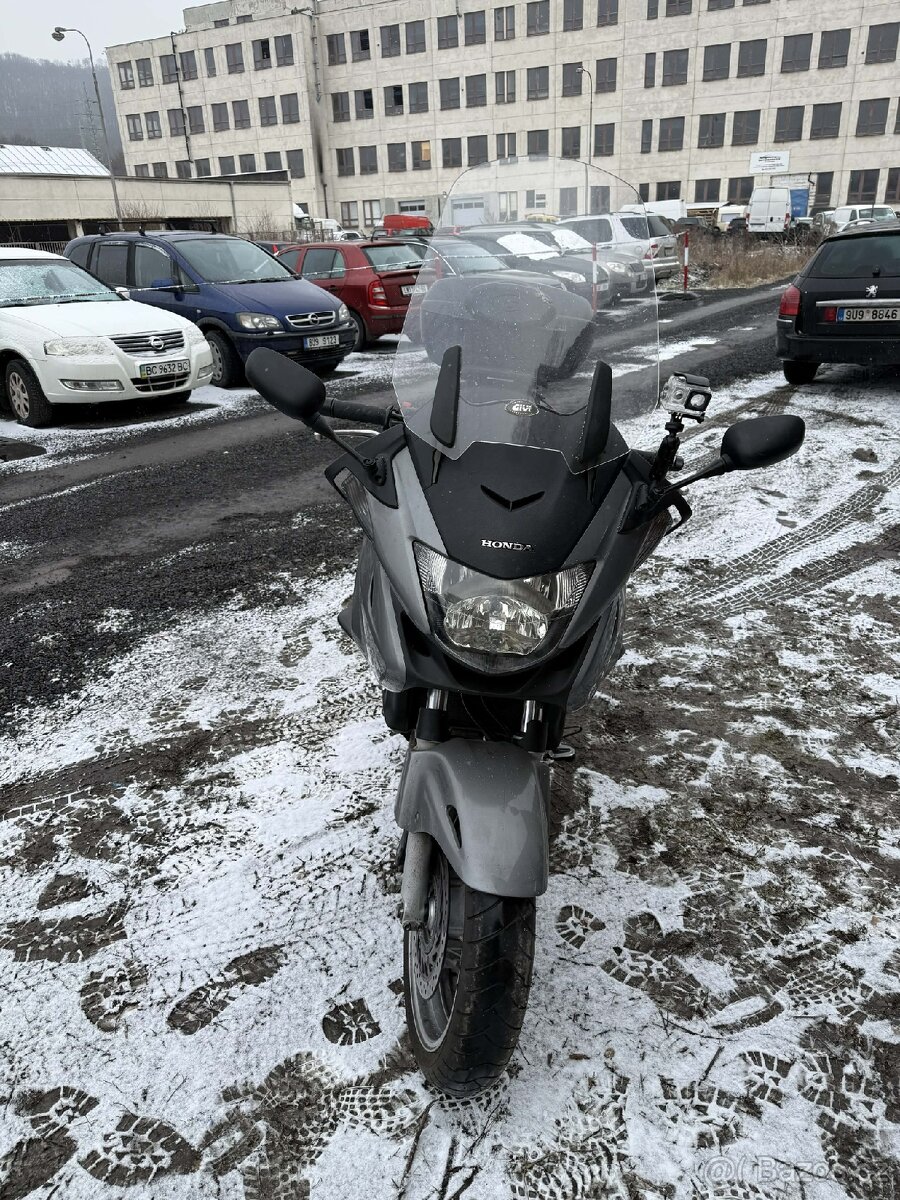 Honda NT-700V Deauville - 2