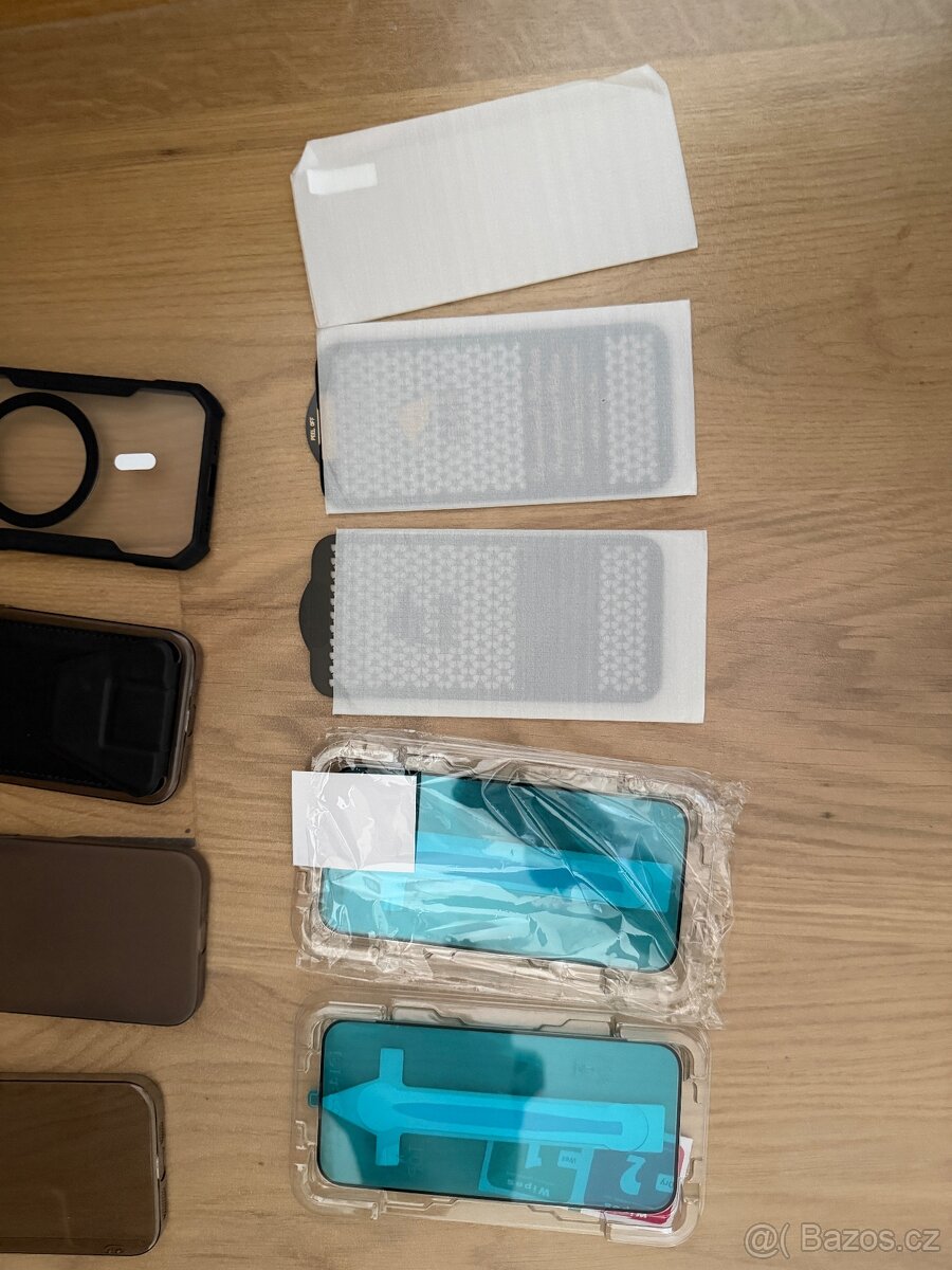 Obaly + skla iPhone 15 Pro - 2