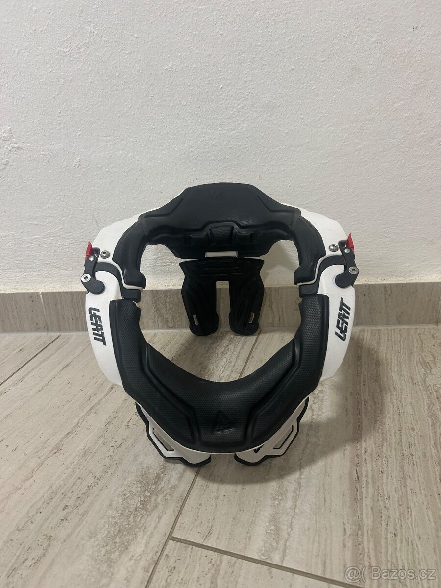 Krční chránič Leatt 4.5 - 2