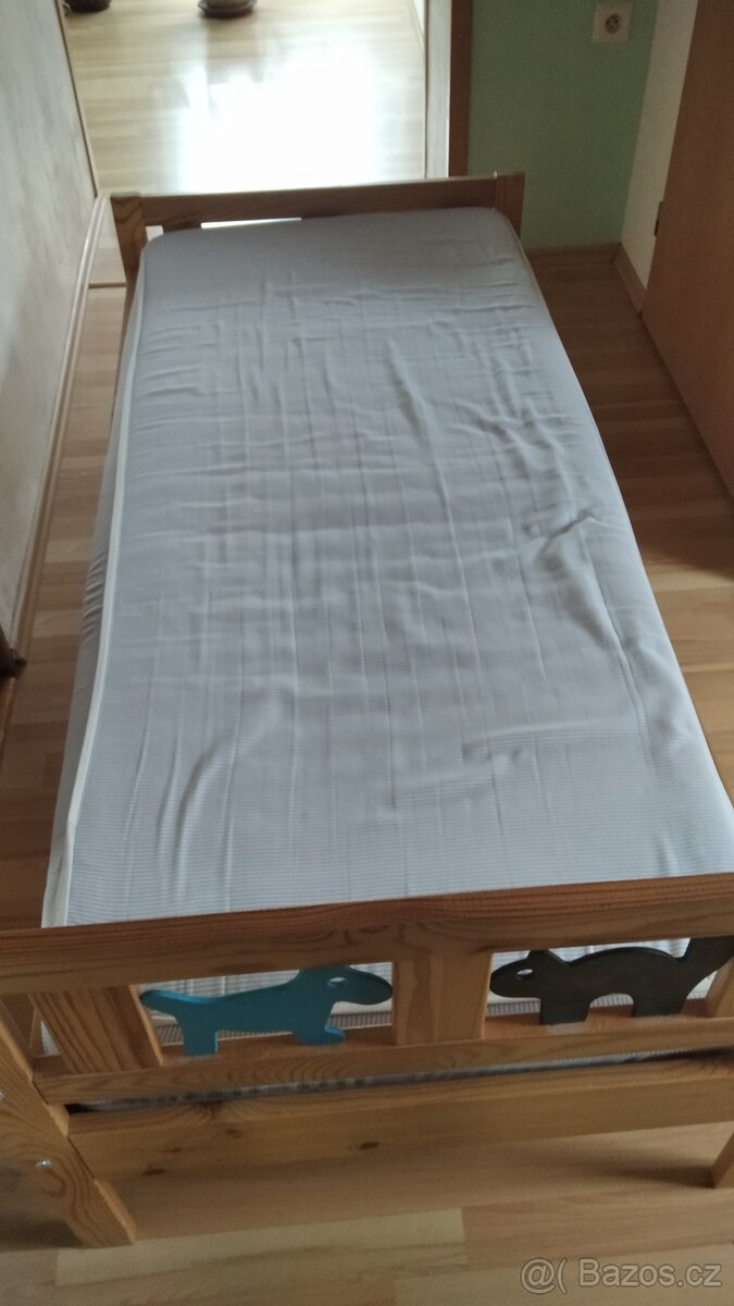 Dětská postel masiv - 2