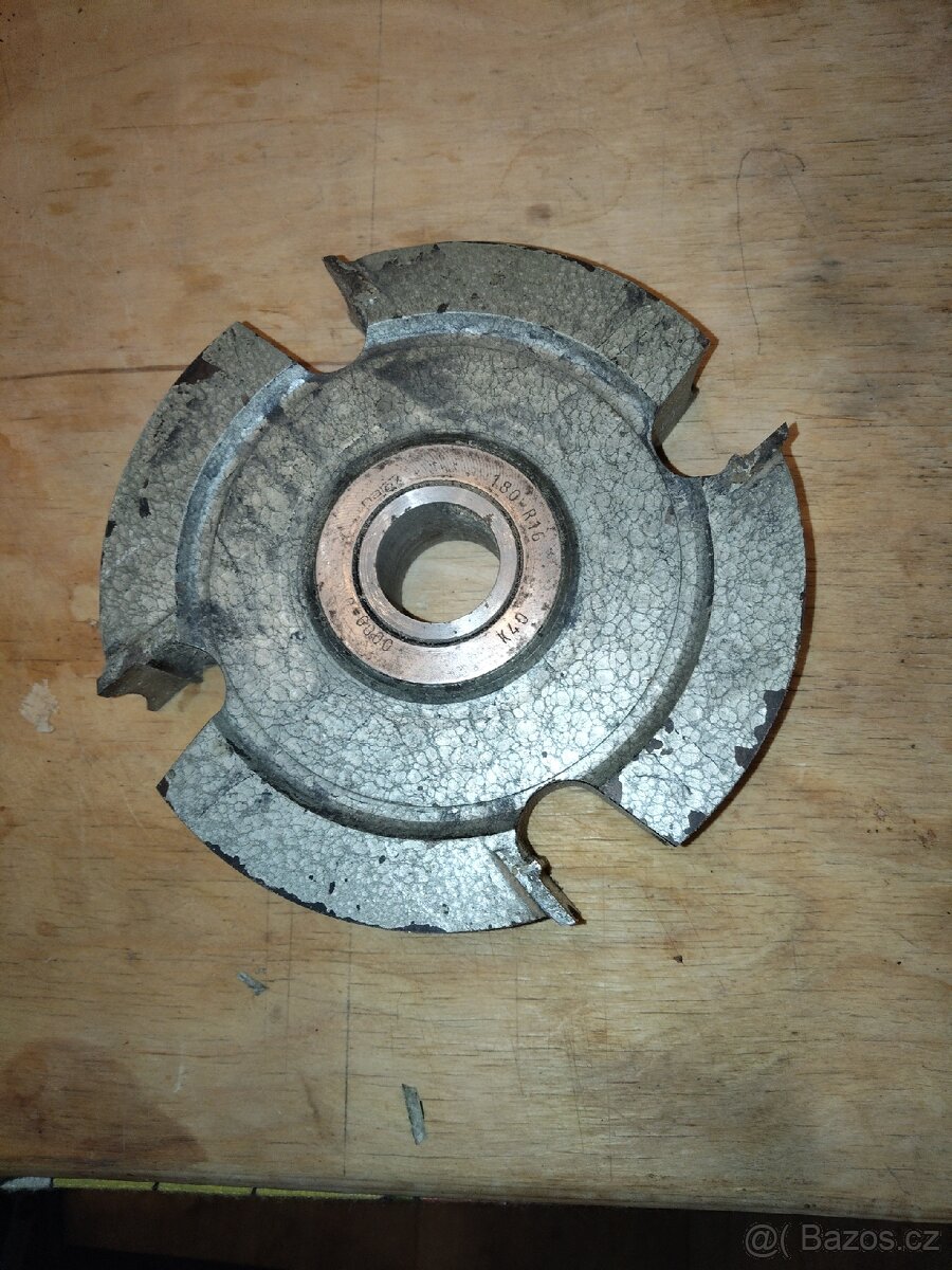 Obráběcí fréza Narex - 2