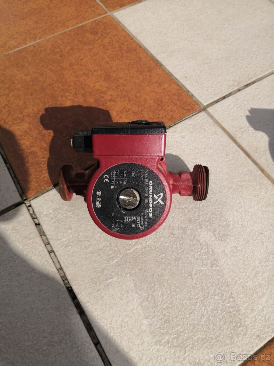 Oběhové čerpadlo Grundfos - 2