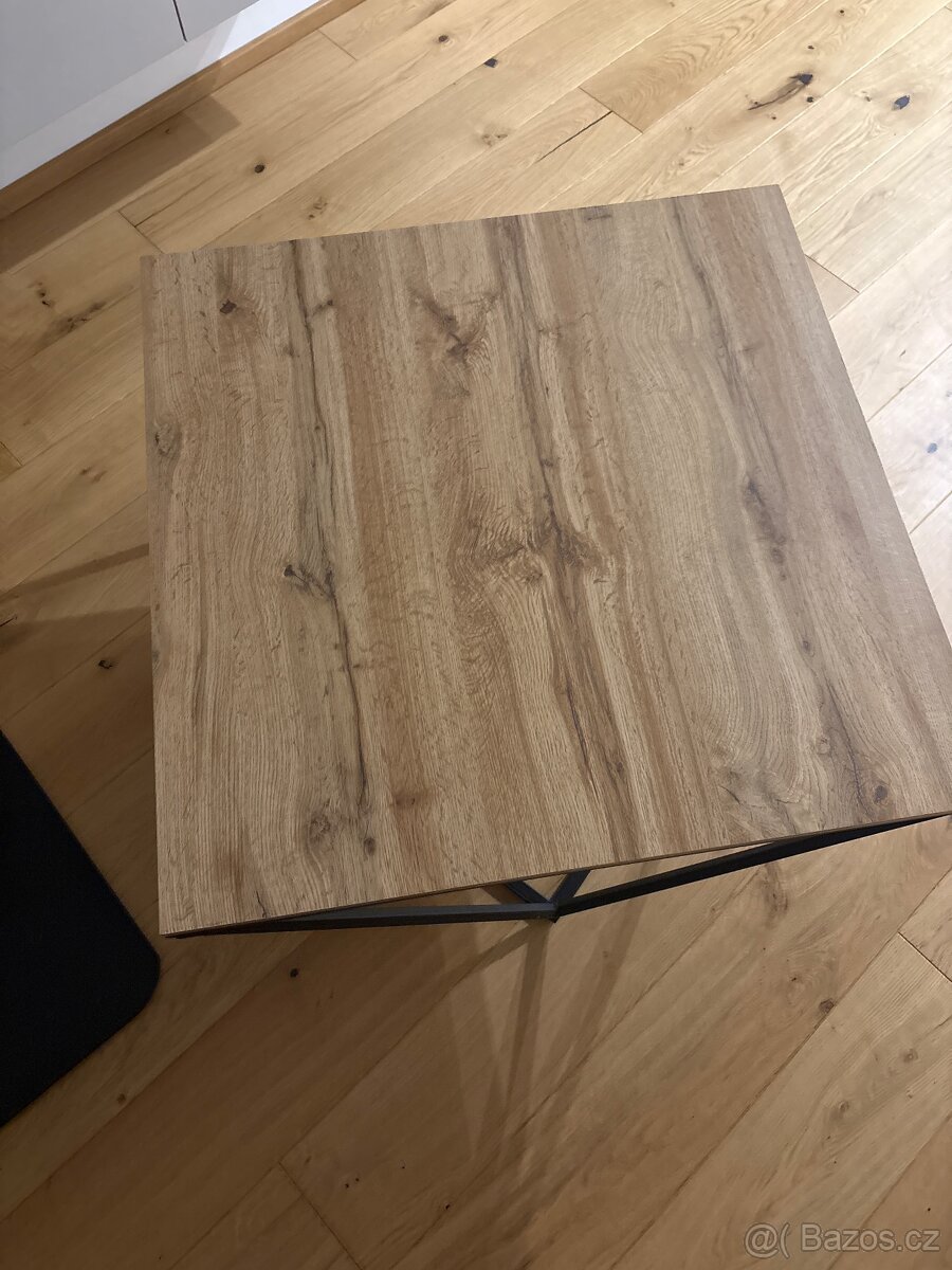 Konferenční stolek - 2