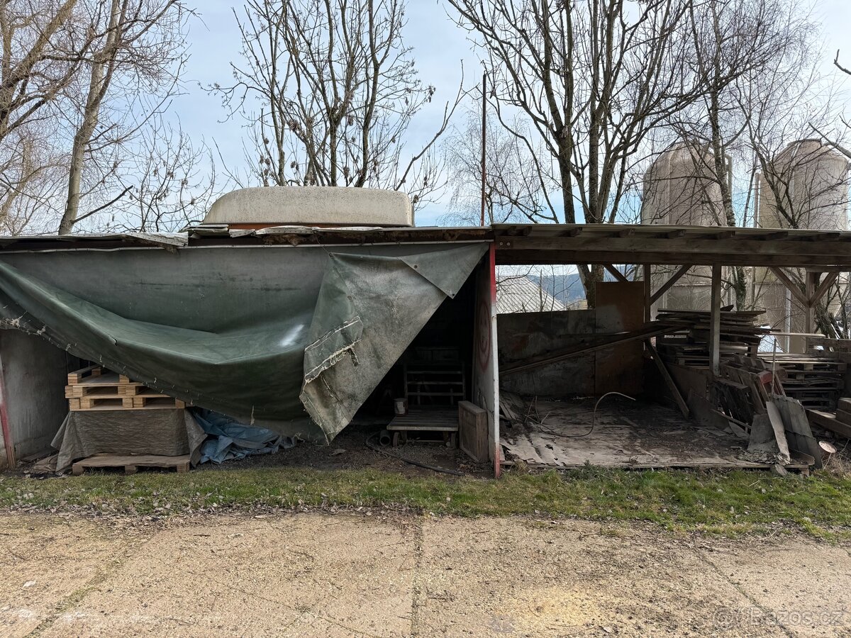 Přístřešky dřevník - 2