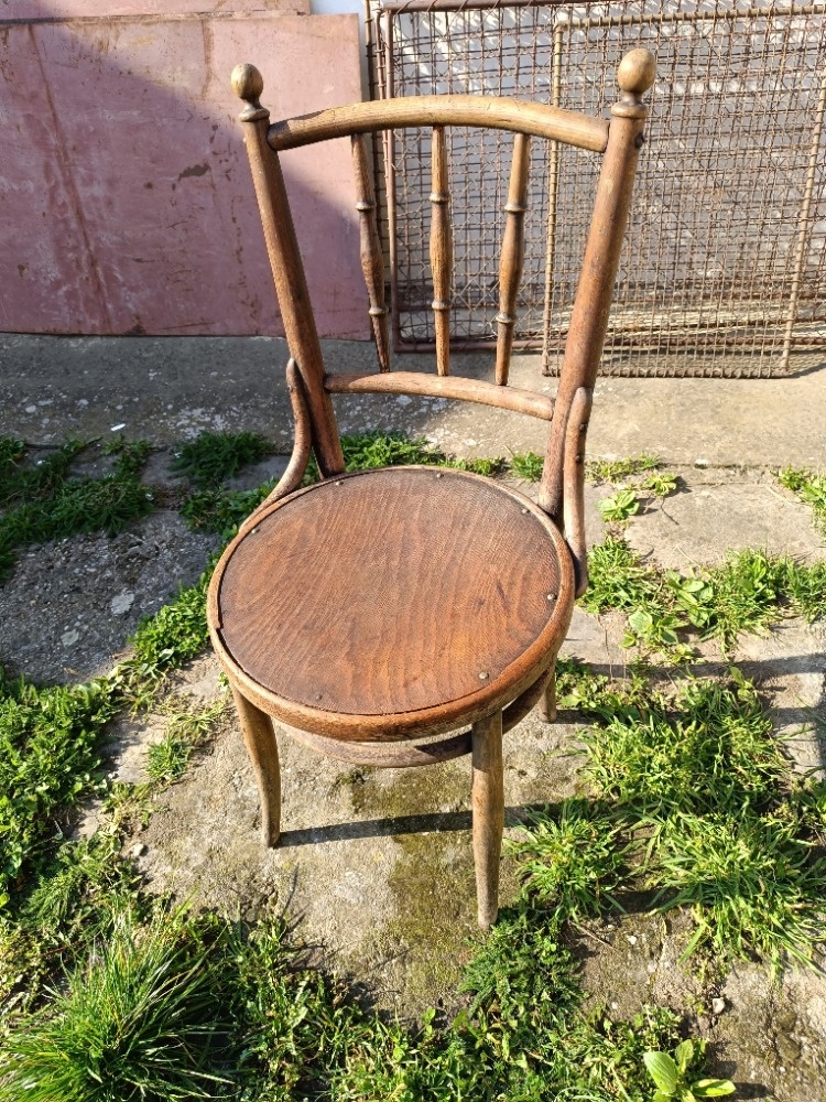 Starožitná židle - 2