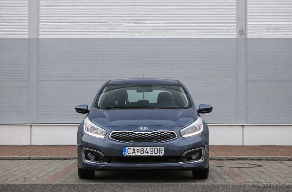 Kia Ceed 1.4 CRDi Silver - 2