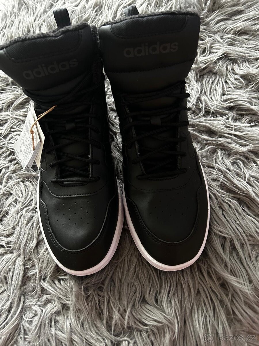 Adidas 44,5 kožené kotníkové černé s kožíškem - 2