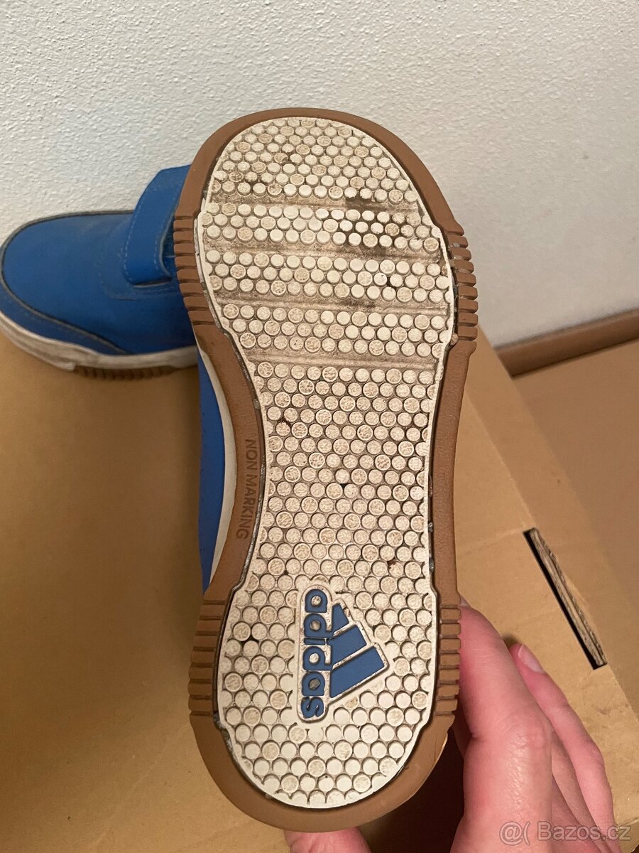 Dětské sportovní boty Adidas - 2