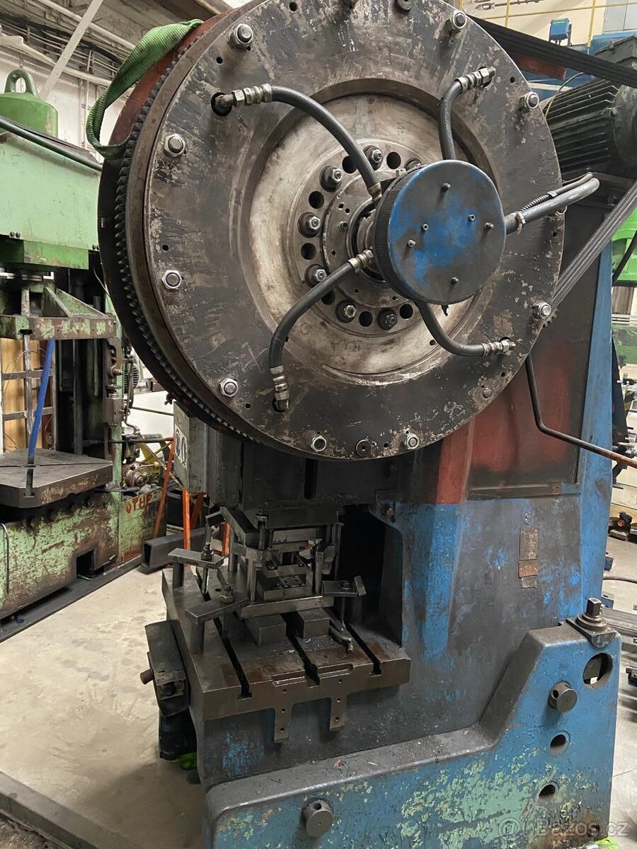 Výstředníkový lis SMERAL LEN 63 - 2