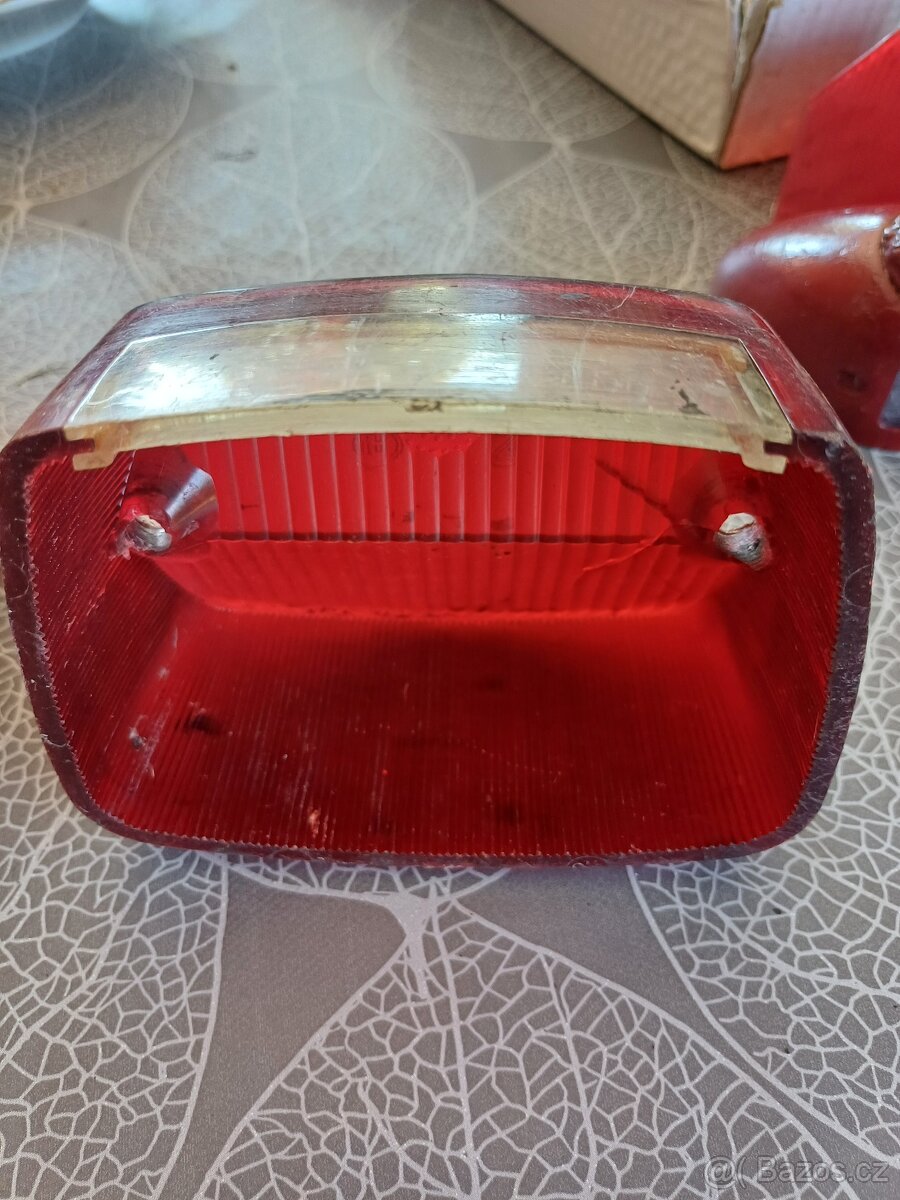 Jawa 90 krytka z světla pal - 2