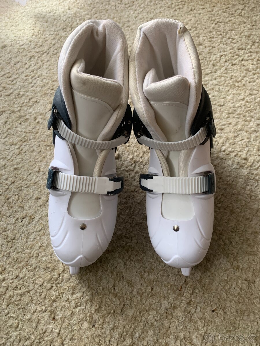 Dětské zimní brusle (nastavitelné) - 2