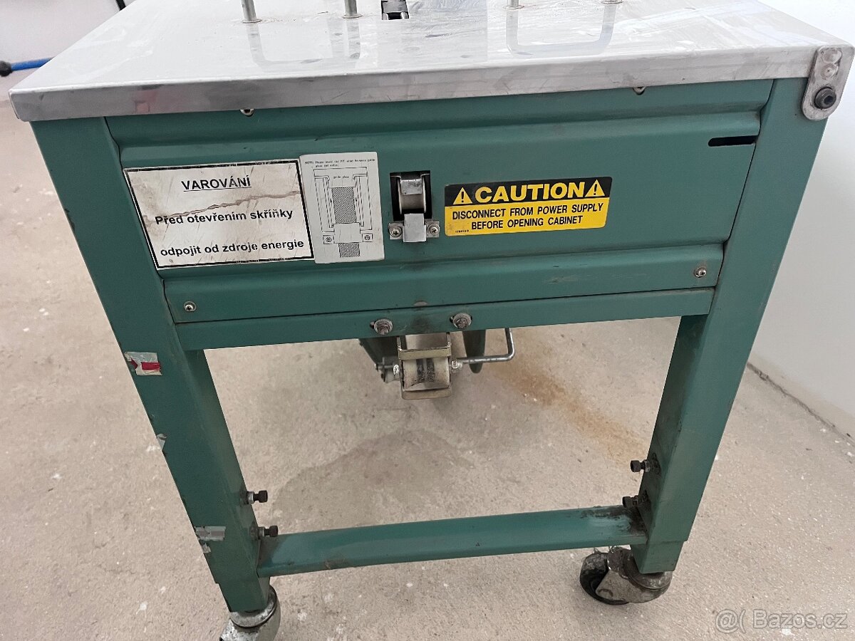 Páskovací stroj SP-4E - 2