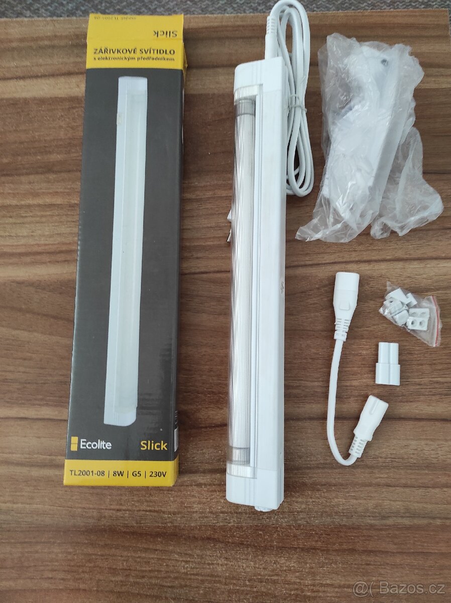 Světlo pod linku Slick TL2001, 8W, s kabelem (nové) - 2