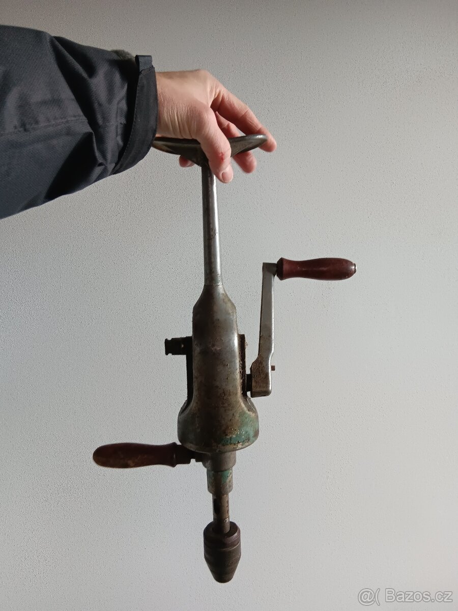 Ruční vrtačka - 2