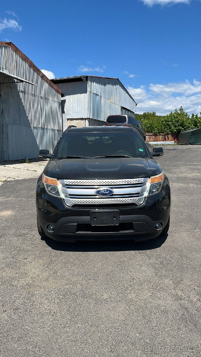 Ford Explorer - 2