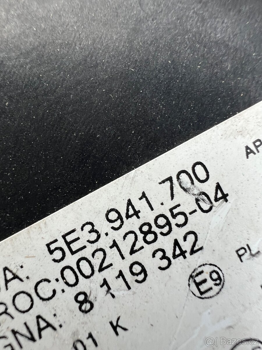 5E3 941 700 - 2