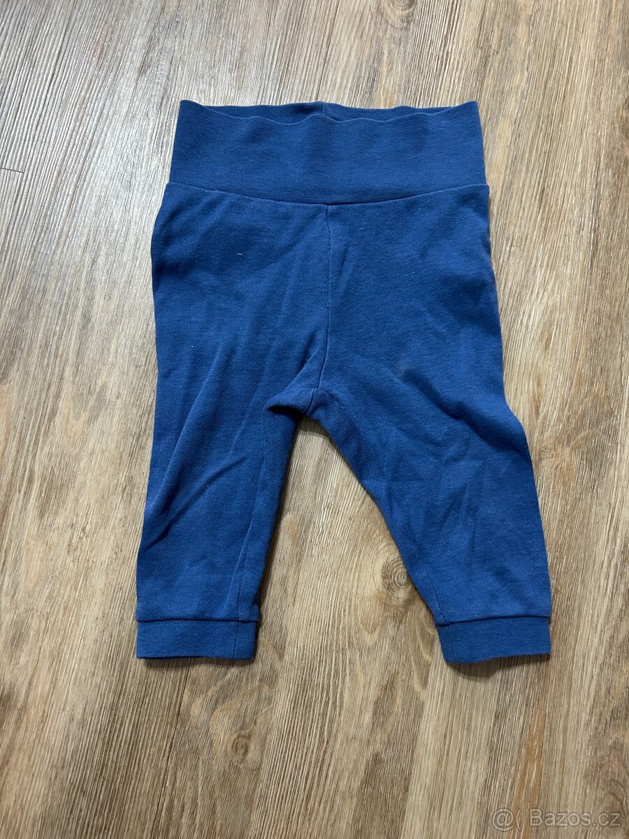 Kalhoty velikost 68 - 2