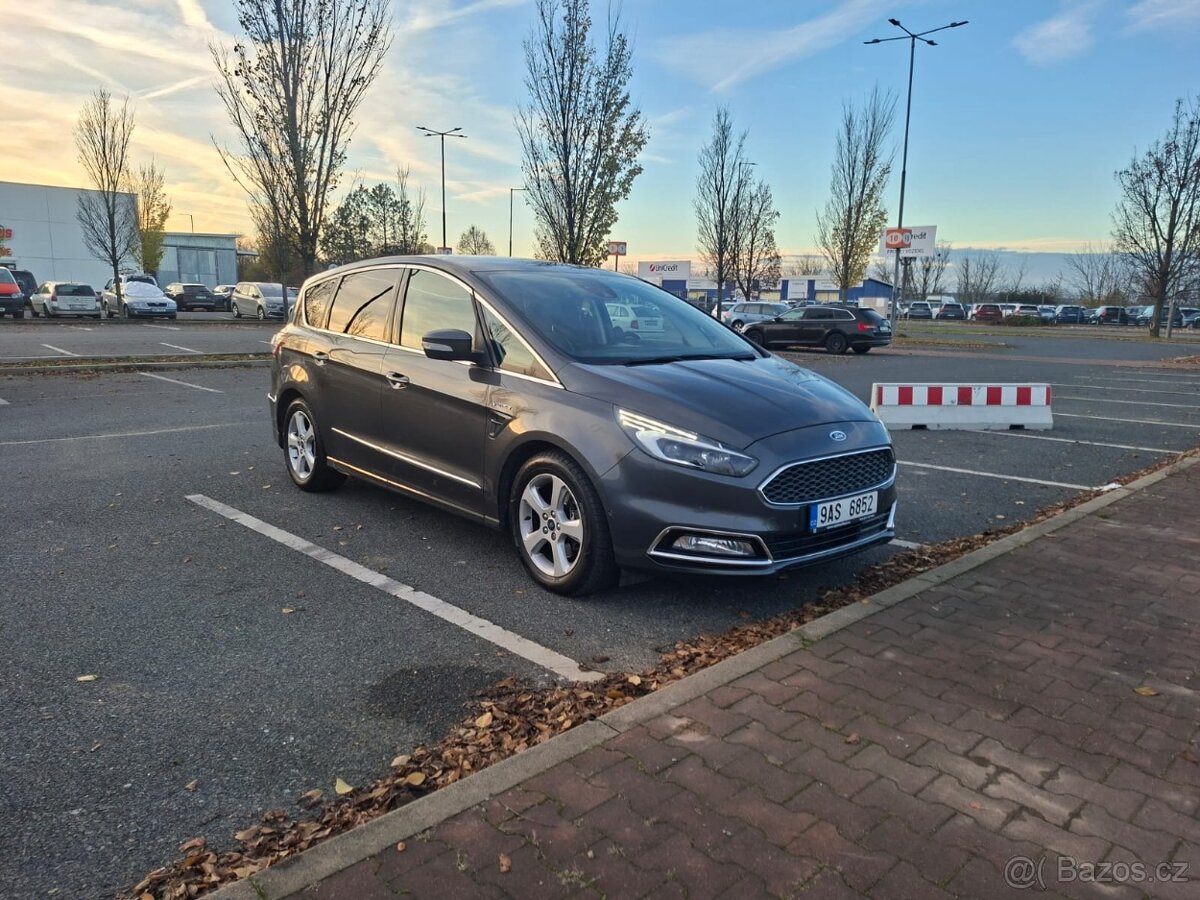 Ford S-MAX, 2,0 Ecoblue Vignale, Top Stav, DPH - 2